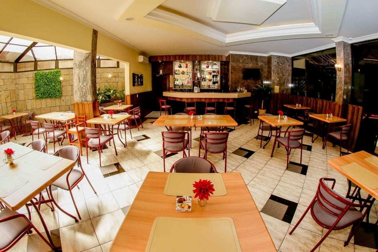 Susin Hotel 马夫拉 外观 照片