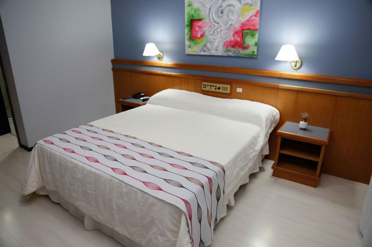 Susin Hotel 马夫拉 外观 照片