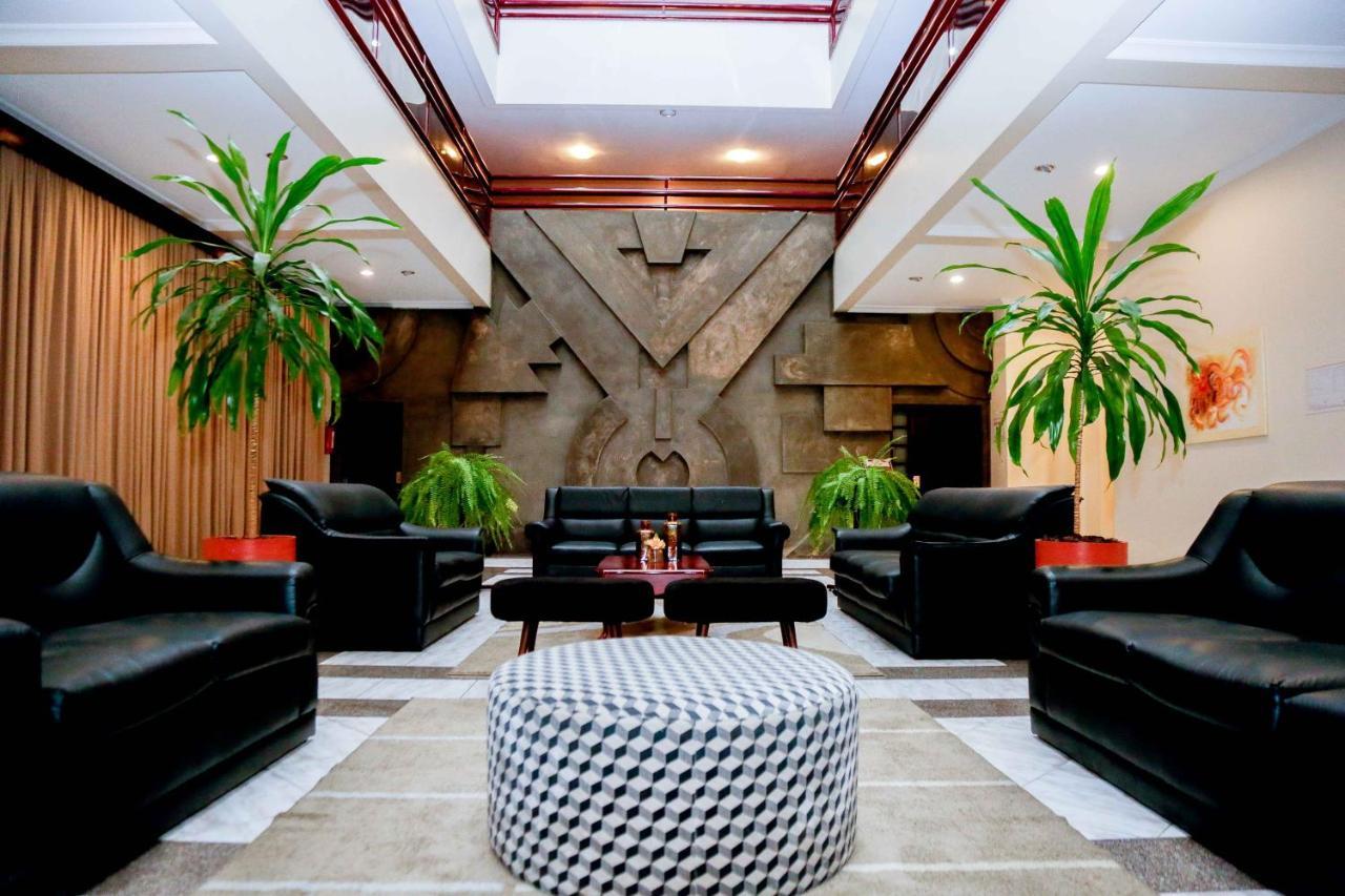 Susin Hotel 马夫拉 外观 照片